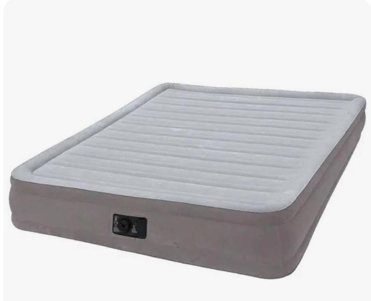 Intex Comfort Plush Queen luchtbed, Caravans en Kamperen, Luchtbedden, Zo goed als nieuw, 2-persoons, Ingebouwde pomp, Ophalen of Verzenden