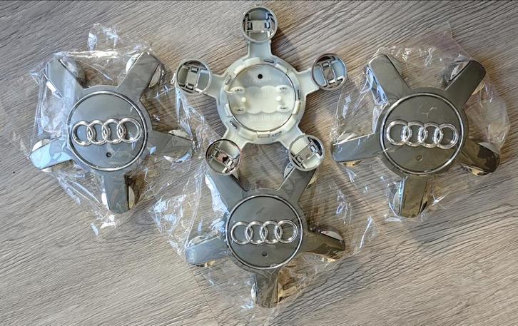 Audi Naafdoppen / Velgdoppen - Nieuw, Auto diversen, Wieldoppen, Nieuw, Ophalen of Verzenden