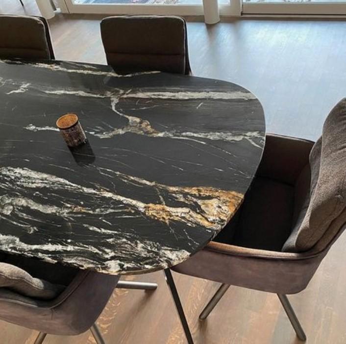 Eettafels van natuursteen, keramiek en composiet - op maat, Huis en Inrichting, Complete eetkamers, Zo goed als nieuw, Ophalen of Verzenden
