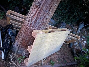 2 pallets beschikbaar voor biedingen