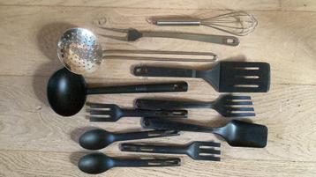 Keuken gerei lepels vork opscheplepel garde spatel beschikbaar voor biedingen