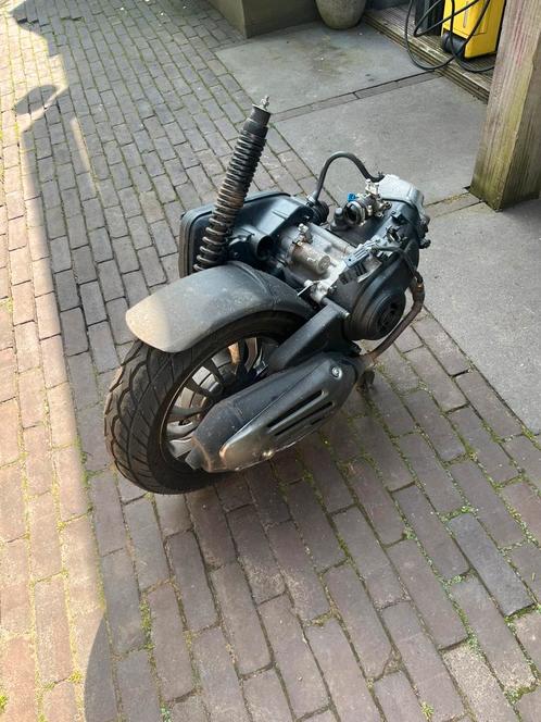 Motorblok Vespa E4 Iget voor sprint of Primavera, Fietsen en Brommers, Brommeronderdelen | Scooters, Gebruikt, Vespa, Blok, Ophalen of Verzenden