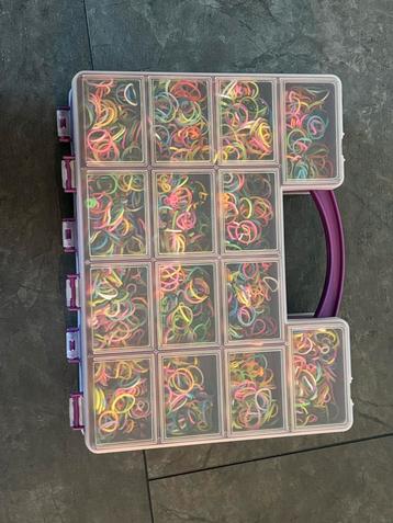 Loom Elastiekjes Doos beschikbaar voor biedingen