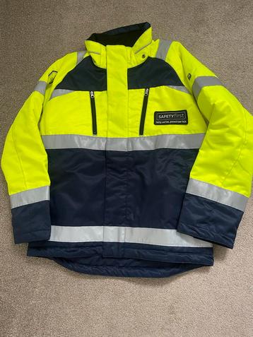 Winter Werkjas - Hoge Kwaliteit - L/XL -Nieuw beschikbaar voor biedingen