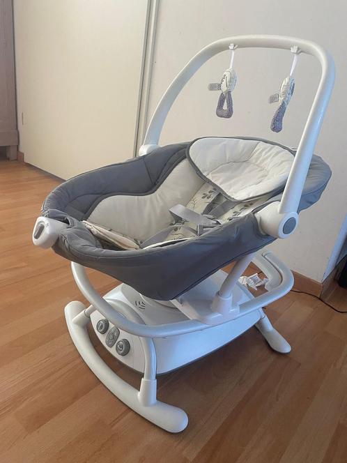 Joie Sansa 2-in-1 Baby Schommelstoel, Kinderen en Baby's, Wipstoeltjes, Zo goed als nieuw, Schommelstoel, Overige merken, Met gordel(s) of riempje(s)