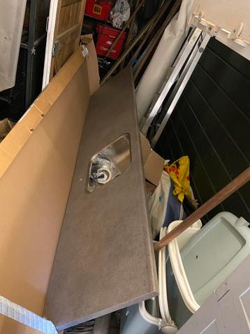 Aanrechtblad 250cmx60cm nieuw  beschikbaar voor biedingen
