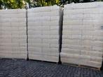 Tekoop1e kwaliteit zaagsel baaltjes18 kg. afgehaald €7,50,-, Ophalen of Verzenden, Vee