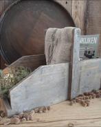 12400 B Oude houten graanbak, Verzenden