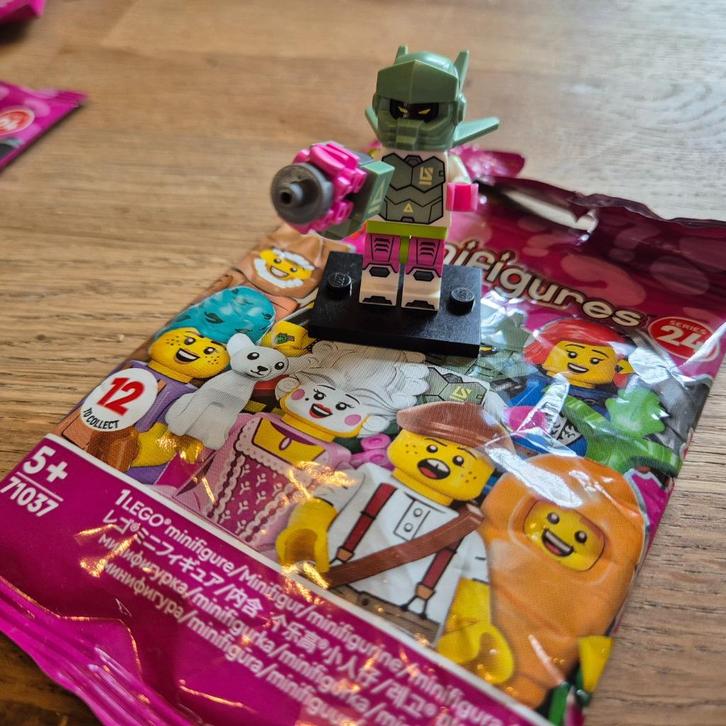 10x LEGO Minifigures, Kinderen en Baby's, Speelgoed | Duplo en Lego, Zo goed als nieuw, Lego, Complete set, Ophalen of Verzenden