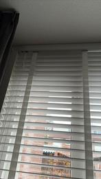 Houten jaloezieën, Huis en Inrichting, Stoffering | Gordijnen en Lamellen, Ophalen, Wit, 150 tot 200 cm, Nieuw