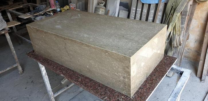 Marmer bloksalontafel., Huis en Inrichting, Tafels | Salontafels, Nieuw, Minder dan 50 cm, 50 tot 100 cm, 100 tot 150 cm, Rechthoekig