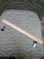 7 houten broekhangers/kledinghangers, Kleding | Dames, Kledinghangers, Ophalen of Verzenden, Zo goed als nieuw, Hout, Volwassenen