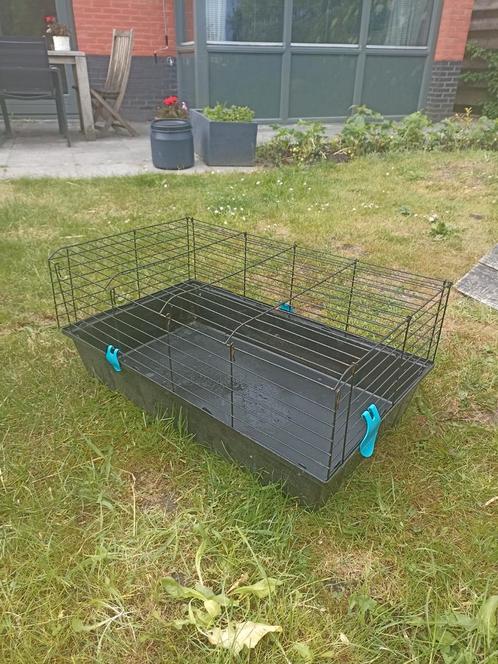 Konijnenhok buiten en binnen met toebehoren, Dieren en Toebehoren, Knaagdieren en Konijnen | Hokken en Kooien, Gebruikt, Hok, 90 cm of meer