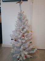 Witte kunstkerstboom met kerstballen, lichtjes en vogeltje, Ophalen, Zo goed als nieuw, Binnen