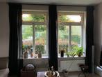 zwarte lange gordijnen + roedes, Huis en Inrichting, Ophalen, 200 cm of meer, Zwart, Zo goed als nieuw