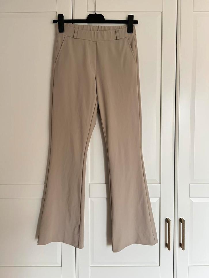 Studio anneloes flair bonded broek S zandkleur, Kleding | Dames, Broeken en Pantalons, Zo goed als nieuw, Maat 36 (S), Beige, Ophalen of Verzenden
