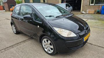 Mitsubishi Colt 1.3 Mivec 2006 Zwart - APK April 2025