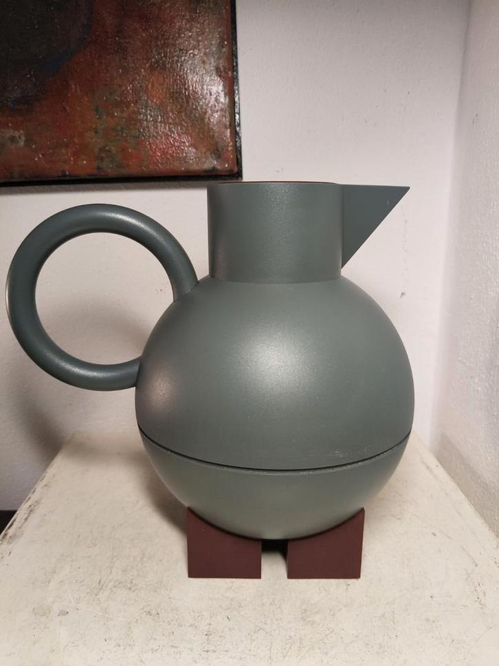 2905 Michael Graves Alessi Euclid Thermoskan Memphis Stijl, Antiek en Kunst, Kunst | Designobjecten, Ophalen of Verzenden