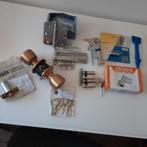 Tulpslot/RVS scharn/RVS Kierstandhouder/knop en halve cil., Doe-het-zelf en Verbouw, Ophalen of Verzenden, Nieuw, Rvs, Slot