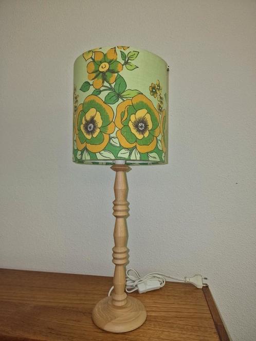 Vintage retro groene gele bloemen lampenkap, Huis en Inrichting, Lampen | Lampenkappen, Zo goed als nieuw, Minder dan 25 cm, Rond