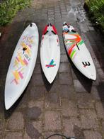 3 surfplanken + toebehoren, Watersport en Boten, Windsurfen, Complete set, 5 tot 7 m², Met vin(nen), Gebruikt