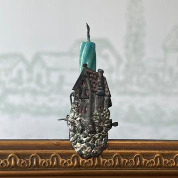 Oude kerstboom kaarsenknijper huisje beschikbaar voor biedingen