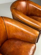 Set van 2 schapenleren clubfauteuils, Ophalen, Zo goed als nieuw, 75 tot 100 cm