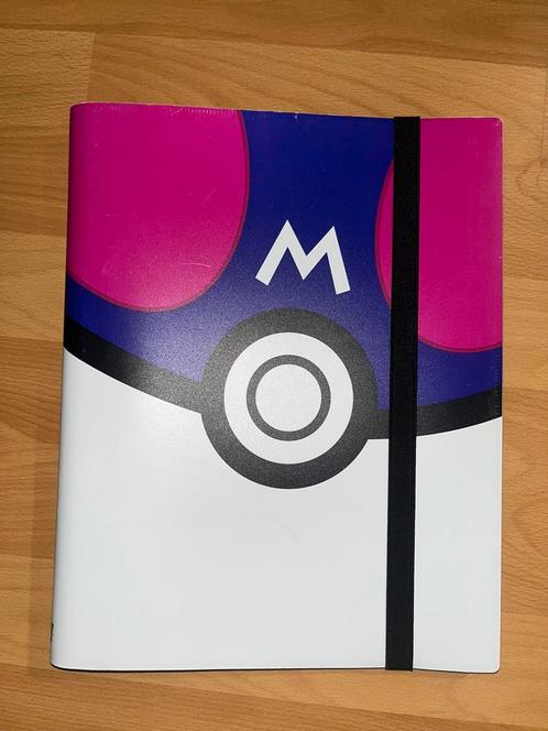 POKEMON ULTRA PRO MASTERBALL 9 POCKET BINDER MAP, Hobby en Vrije tijd, Verzamelkaartspellen | Pokémon, Verzenden