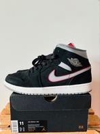 Nike air jordan 1 mid black grey maat 45 staat 9/10, Ophalen of Verzenden, Zo goed als nieuw