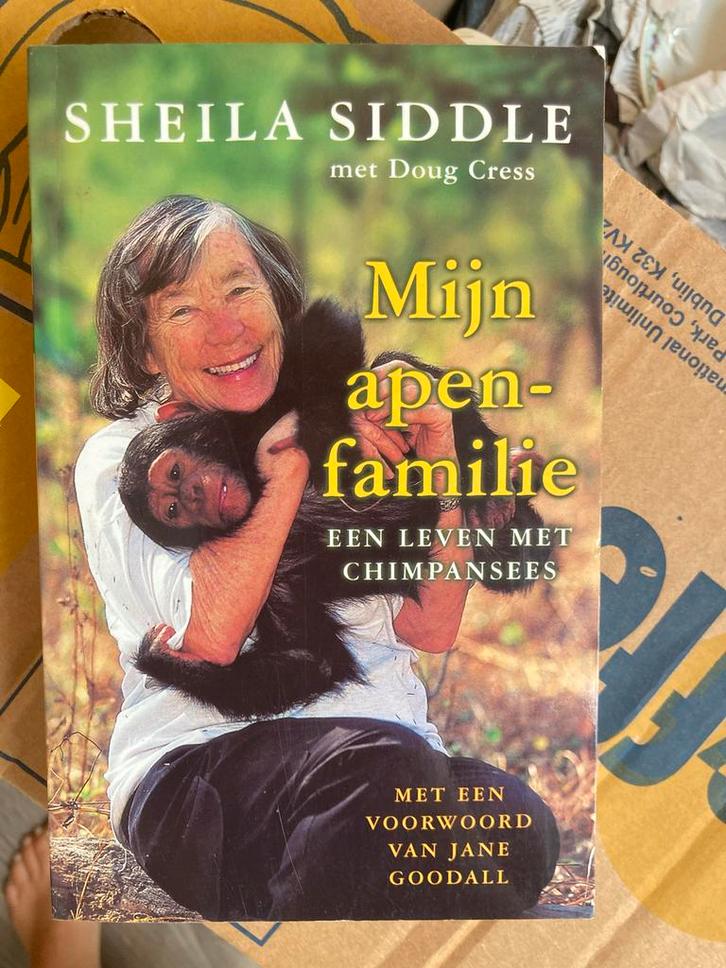 Mijn Apenfamilie - Sheila Siddle, Boeken, Biografieën, Gelezen, Overige, Ophalen of Verzenden