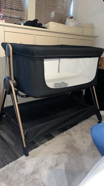 Co-sleeper Wieg - Zo Goed Als Nieuw beschikbaar voor biedingen