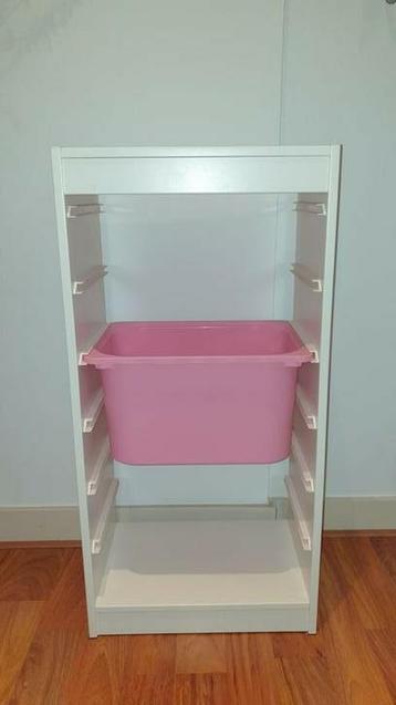 Ikea Trofast kast - wit met roze bak beschikbaar voor biedingen