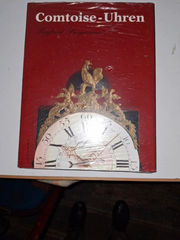 Comtoise-Uhren boek - Siegfried Bergmann, Antiek en Kunst, Antiek | Klokken, Ophalen of Verzenden