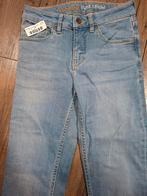 KUYICHI Amy bootcut jeans W26 L34, Kleding | Dames, Spijkerbroeken en Jeans, Blauw, KUYICHI, Nieuw, Ophalen of Verzenden