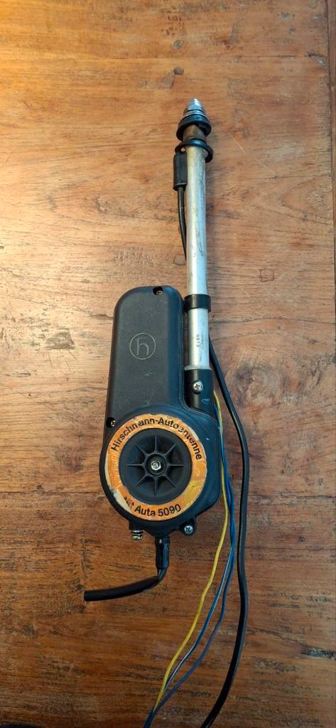 Hirschmann Auto Antenne Elektrisch Auta 5090, Auto diversen, Autoradio's, Ophalen of Verzenden