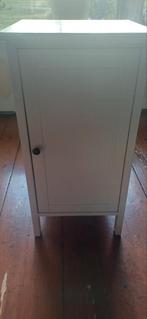 Klein kastje met deur - Gebruikt, Huis en Inrichting, Kasten | Kledingkasten, Ophalen of Verzenden