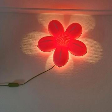 Ikea roze bloem lamp beschikbaar voor biedingen