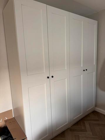 2x Ikea Paxx kast wit 236 hoog beschikbaar voor biedingen