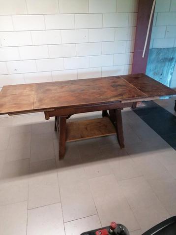 Werktafel  beschikbaar voor biedingen