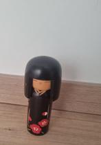 Leuke Crimson Blossom Kokeshi van Yukitsu-baki, Verzenden