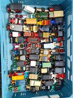 125 stuks oude autootjes verschillende merken, Ophalen, Gebruikt, Auto