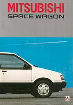 Folder Mitsubishi Space Wagon, december 1984, Boeken, Auto's | Folders en Tijdschriften, Ophalen of Verzenden, Nieuw, Mitsubishi
