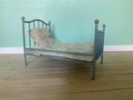 Maileg Vintage single bed, Mouse, Verzamelen, Ophalen of Verzenden, Zo goed als nieuw, Poppenhuis