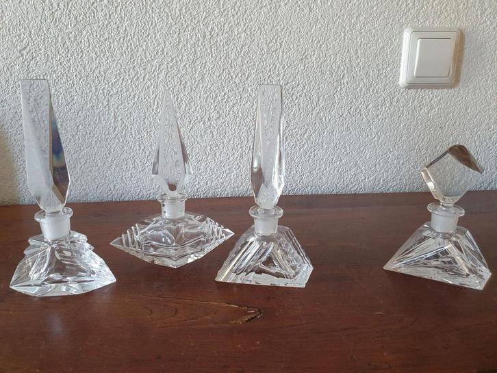 4 Karafjes BLEIKRISTAL  16 cm, Antiek en Kunst, Antiek | Glas en Kristal, Ophalen of Verzenden