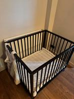 Zwarte box in hoogte verstelbaar, Kinderen en Baby's, Boxen, Ophalen, Zo goed als nieuw, In hoogte verstelbaar