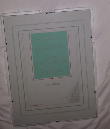 FotoWissel-Lijst 30 x 40 cm (Glas)    (FotoWissellijst) beschikbaar voor biedingen