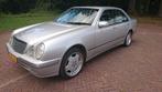 Mercedes-Benz E-Klasse 3.2 E320 Sedan 4MATIC bouwjaar 2001, Auto's, Mercedes-Benz, Automaat, Zwart, Vierwielaandrijving, Particulier