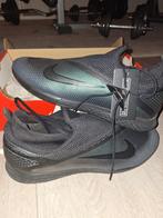 Nike Phantom Voetbalschoenen Maat 43, Nike, Nieuw, Ophalen of Verzenden, Sportschoenen