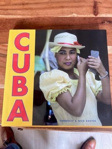 boek over Cuba beschikbaar voor biedingen