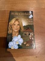 Witte Orchidee - Greetje van den Berg, Ophalen of Verzenden, Gelezen, Nederland